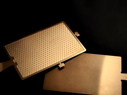 Tin tức công ty mới nhất về Chemical Etching for Ultra-Thin Vapor Chambers: Market Trends, Manufacturing, and Material Selection