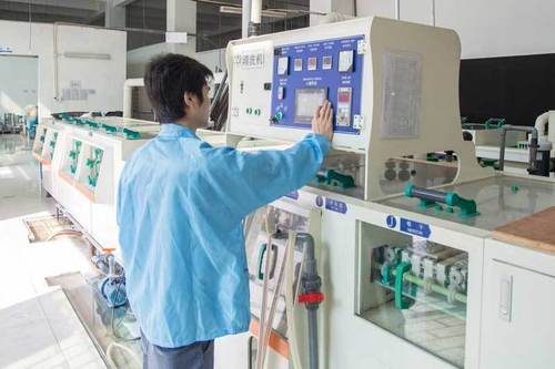 Tin tức công ty mới nhất về TẠI SAO KHẮC ĂN MÒN HÓA HỌC LÀ LỰA CHỌN HÀNG ĐẦU CHO GIA CÔNG KIM LOẠI ĐỘ CHÍNH XÁC CAO