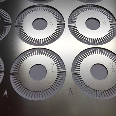 Giá tốt. Kim thẩm mỹ kim loại khắc axit cho ngành thẩm mỹ trực tuyến